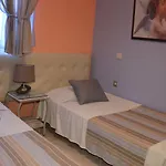아파트 Aris