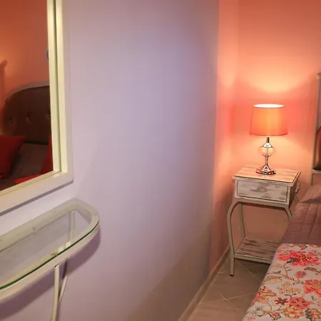 Aris Paramonas (Corfu)