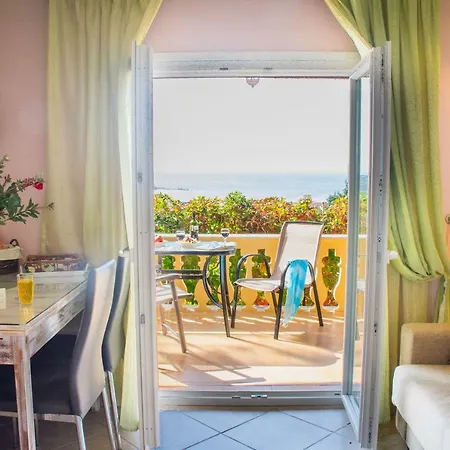 Aris Paramonas (Corfu)